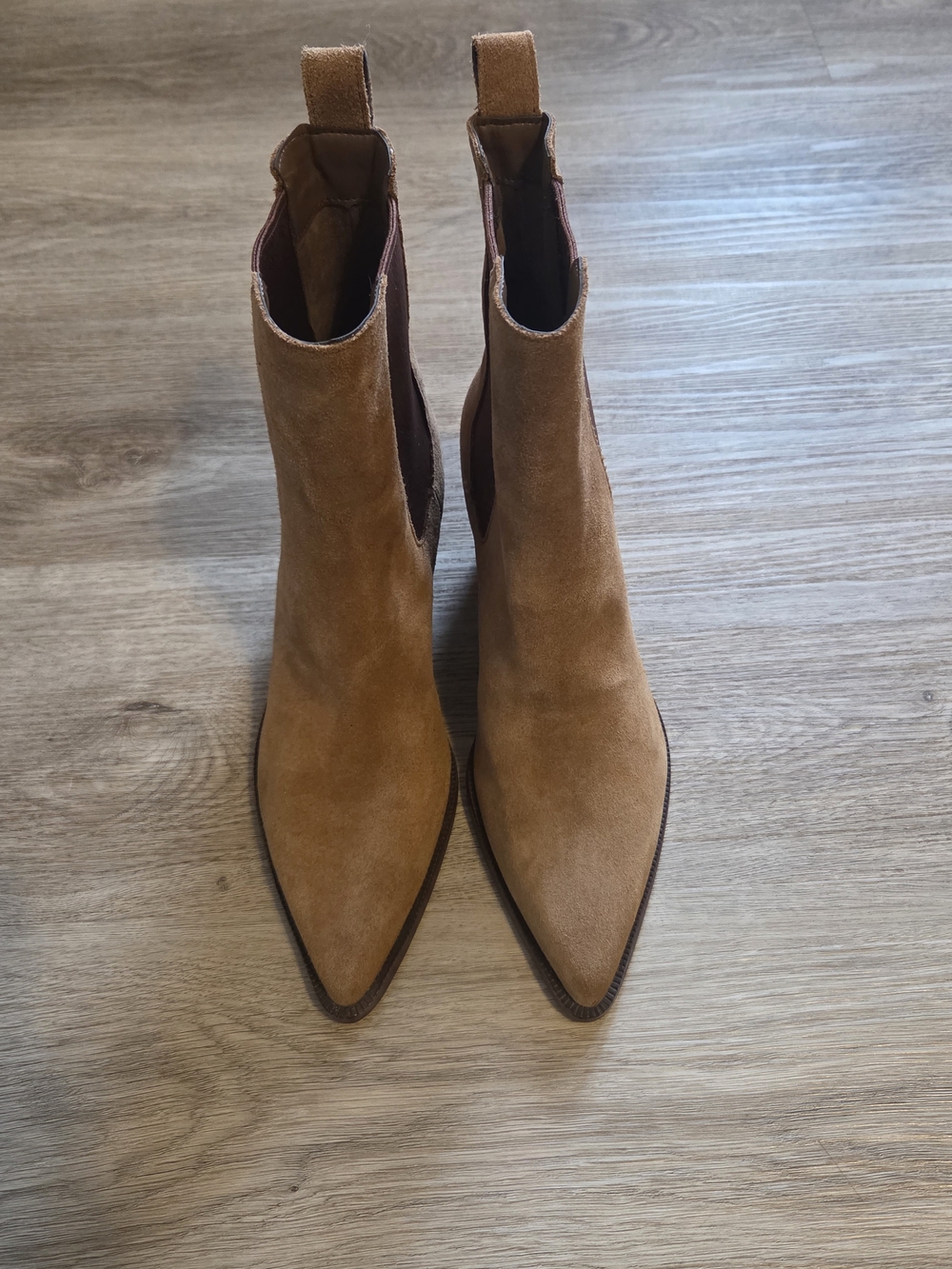 Dolce Vita Women's Shadie H2O Pointed-Toe Booties - Picture 4 of 7